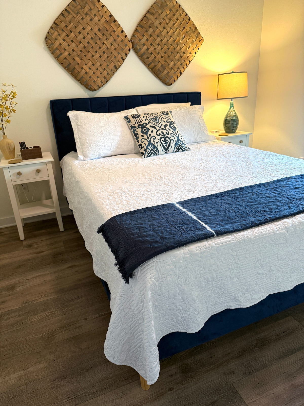 Second guest bedroom with queen bed at Auer House in downtown Pensacola